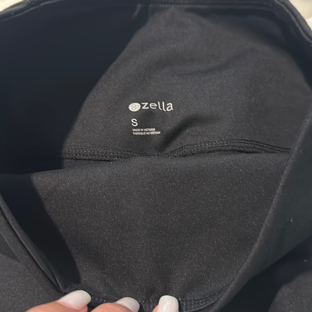 Zella leggings